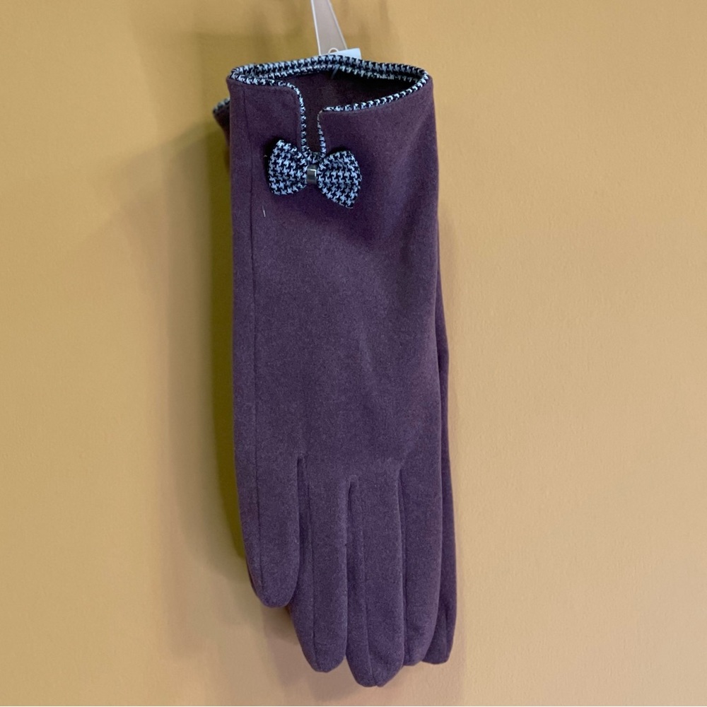 Gloves